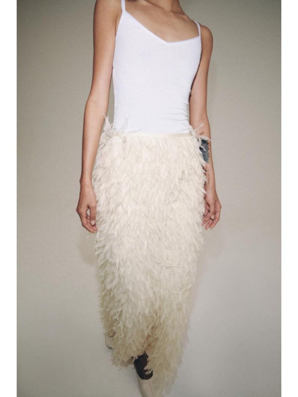 ZARA FEATHER SKIRT ZW COLLECTION LIMITED EDITION